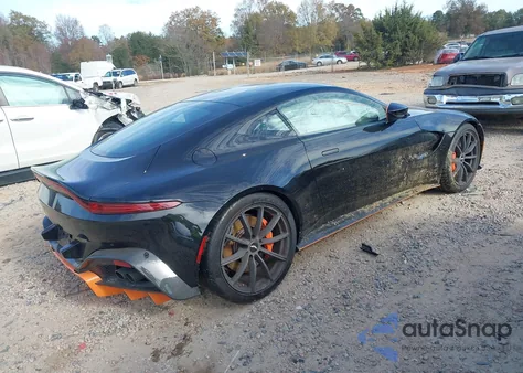 2019 Aston Martin Vantage z USA, uszkodzony, nr VIN SCFSMGAW5KGN02619